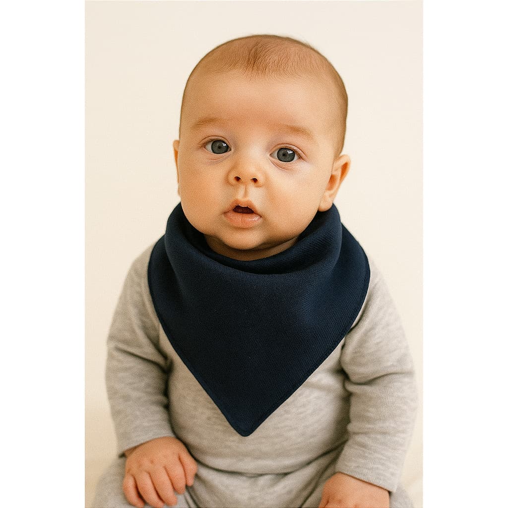 Babador Bandana Bebê Azul Marinho Unissex | Flanela 100% Algodão | Botão Pressão | Dentição