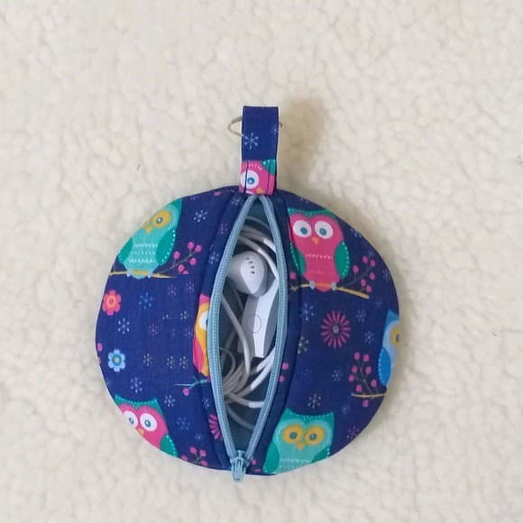 Porta fone de ouvido/porta moedas/chaveiro