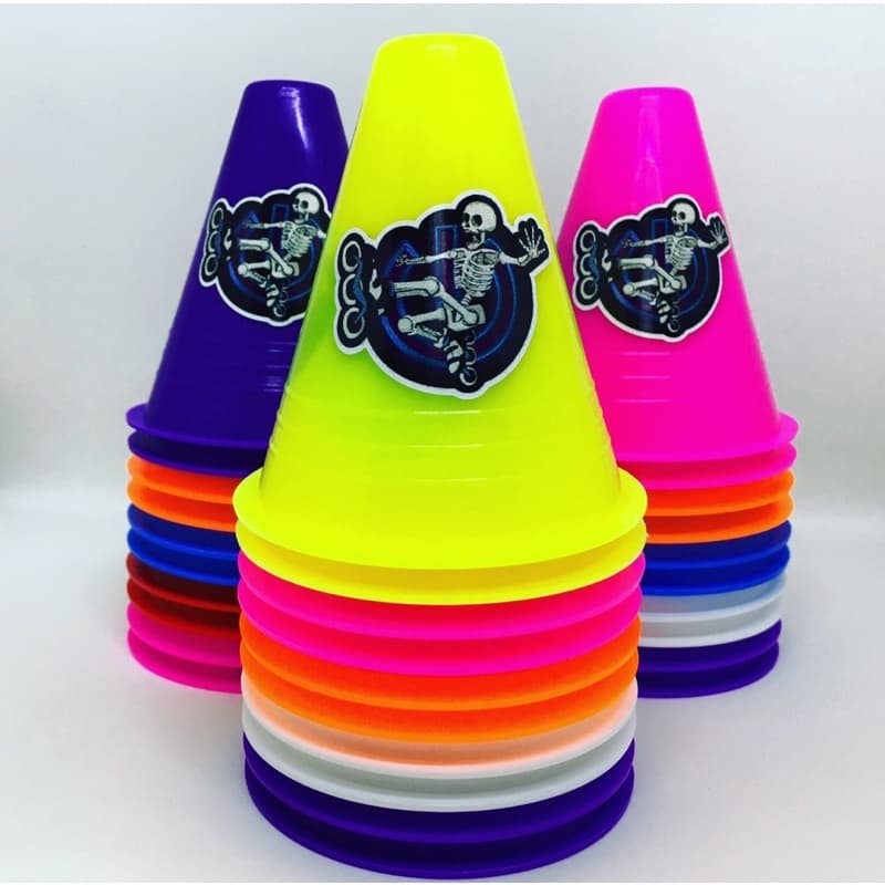 cone para treino de slalom , cones para manobras radicais, patins, skate, cones para circuito