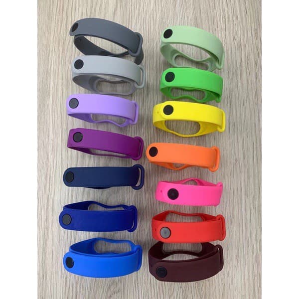 Pulseira Mi Band 3 e 4 silicone lacrado ,modelo fino pronta entrega