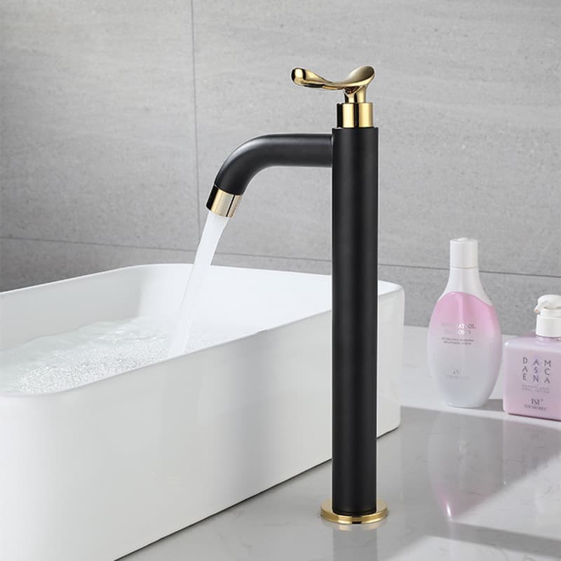 Torneira De Lavatório De Banheiro 304 Aço Inoxidável Ouro Preto Água Fria Somente Cozinha Montada No Convés Da