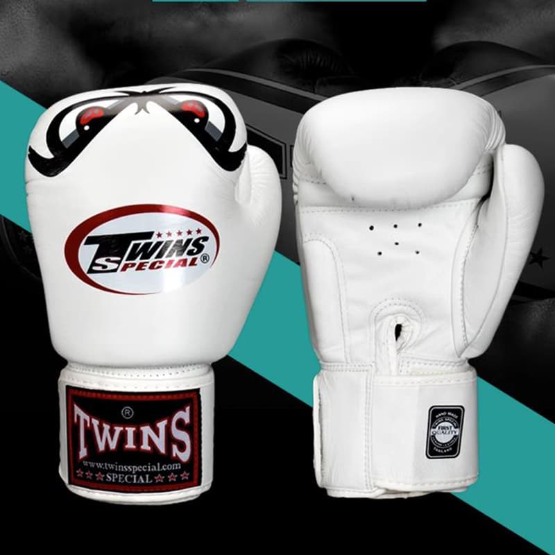 Luvas De Boxe Eagle Eyes 8 10 12 14 16oz Treinamento Profissionais De Couro PU Muay Thai Sanda