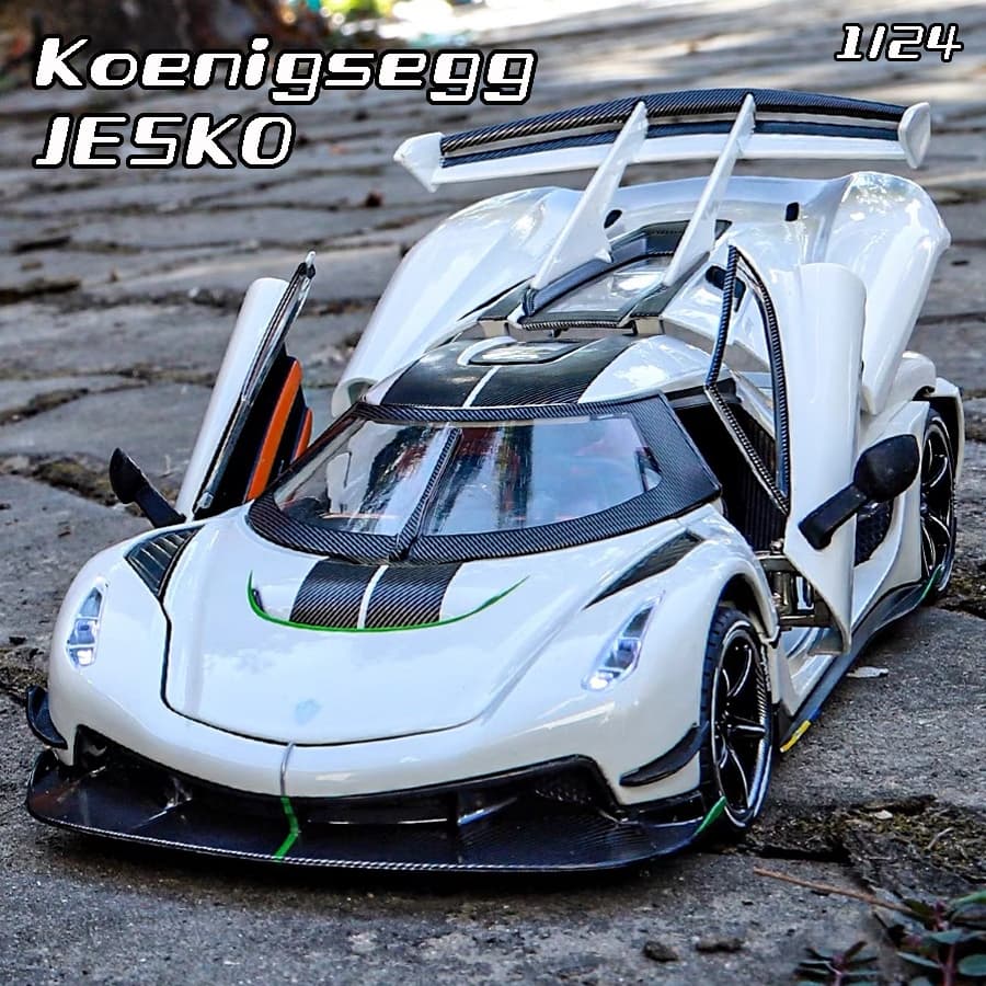 1 : 24 Balança Koenigsegg Jesko Alloy Car Modelo Diecast Carro De Liga Leve Coleção De Amantes De Carros Leves Kids Birthday Gift Metal Boys Toys