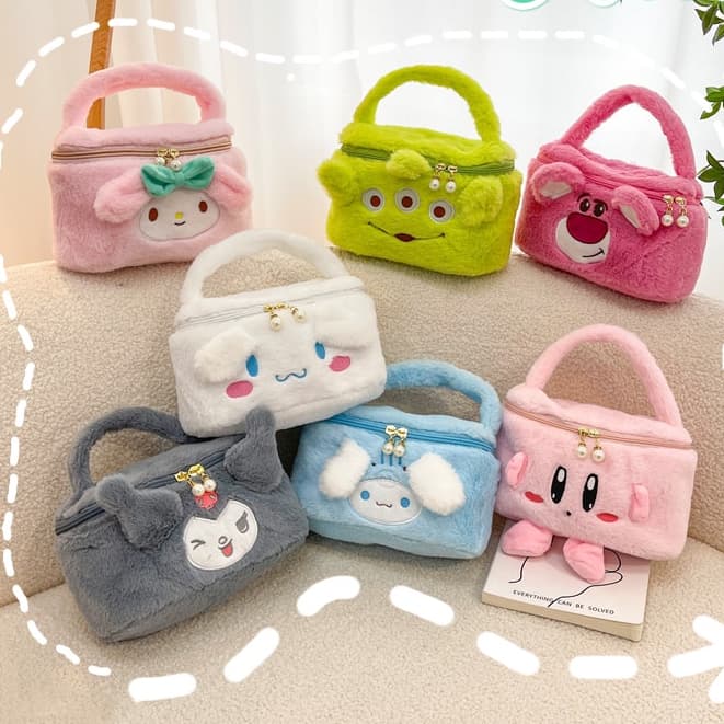 Kawaii Sanrio Plush Mala de mão Anime Kuromi Melody Canela Cartoon Cartoon Recheado Mala de Aniversário Menina