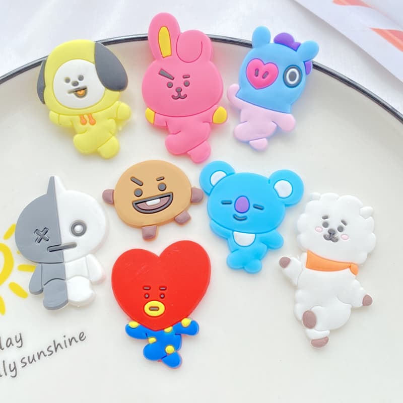 10 Peças / Batch Cute PVC Série de desenhos animados mistos de PVC Flexível Cola Flat Back DIY Scrapbook Decoração Artesanato