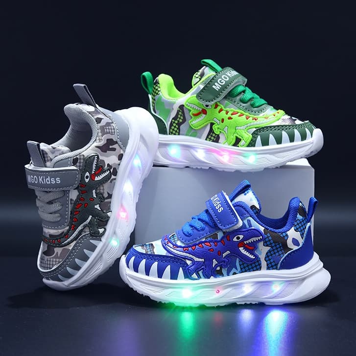 2025 Novo Estilo tênis infantis meninos estudantes casuais sapatos de placa alta meninas sapatos de bebê LED sapatos