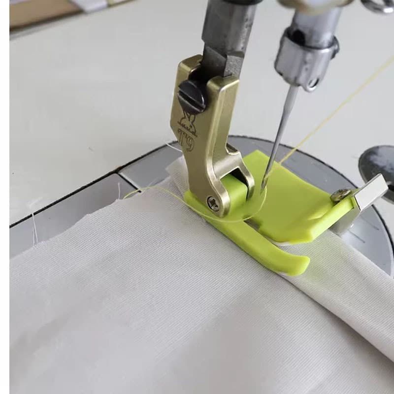 Plástico T9 Ajustável Multi-Função Calcador Bainha Rolamento Borda Guia Pés Para Acessórios De Máquina De Costura Indust
