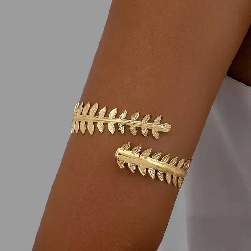 Fashiongeométrica Onda Manguito Braço Pulseira Para Mulheres Vintage Folhas De Metal Abertura Estética Festa Jóias
