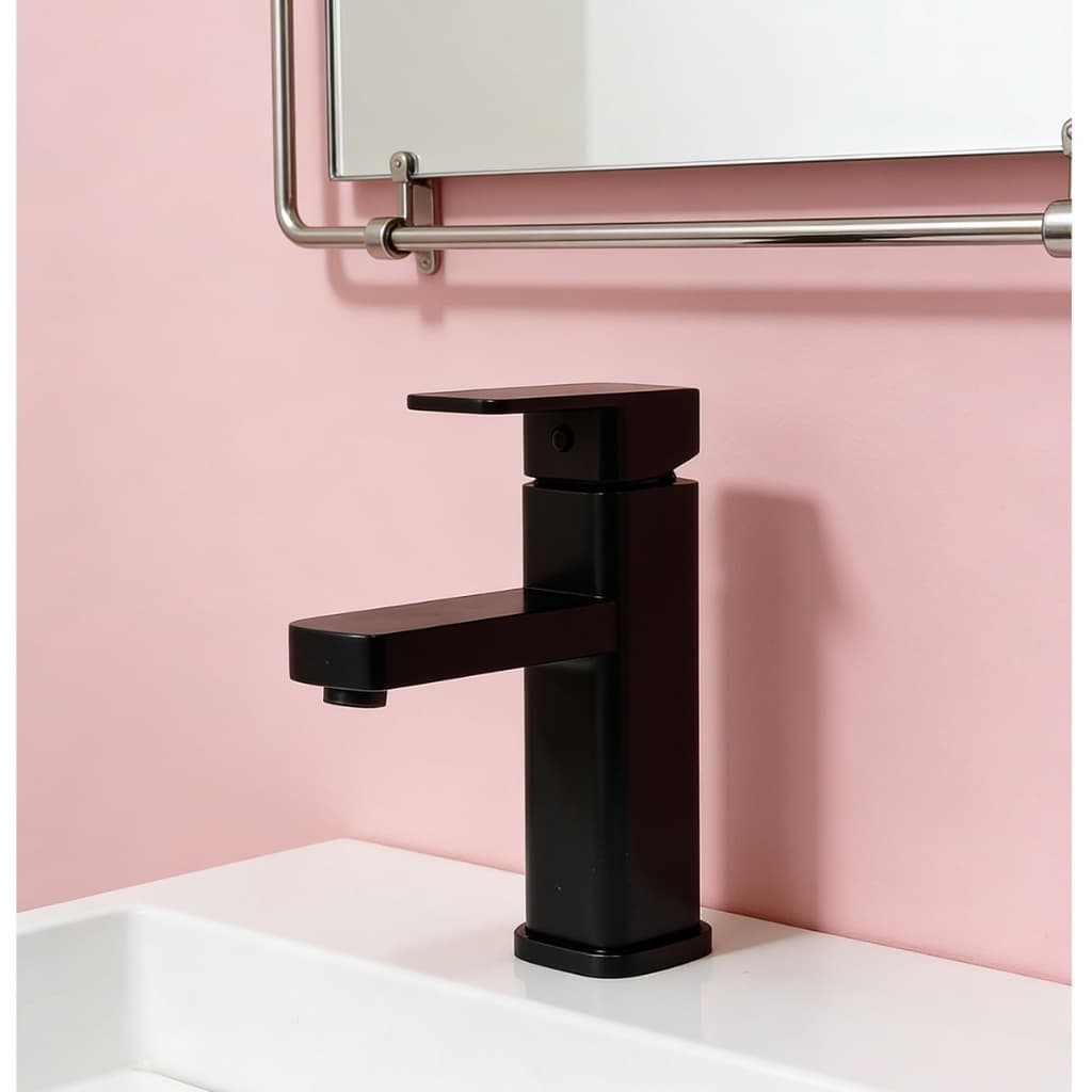 Torneiras De Banheiro Modernas , Quadradas De Furo Único E Cachoeira , Adequadas Para Lavatórios .