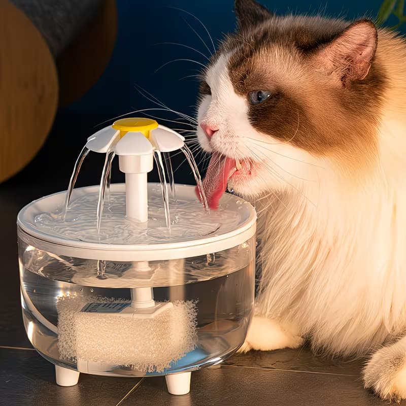 Bebedouro Automático com Circulação e Filtro Triplo/1,5L, Base Antivazamento para Gatos