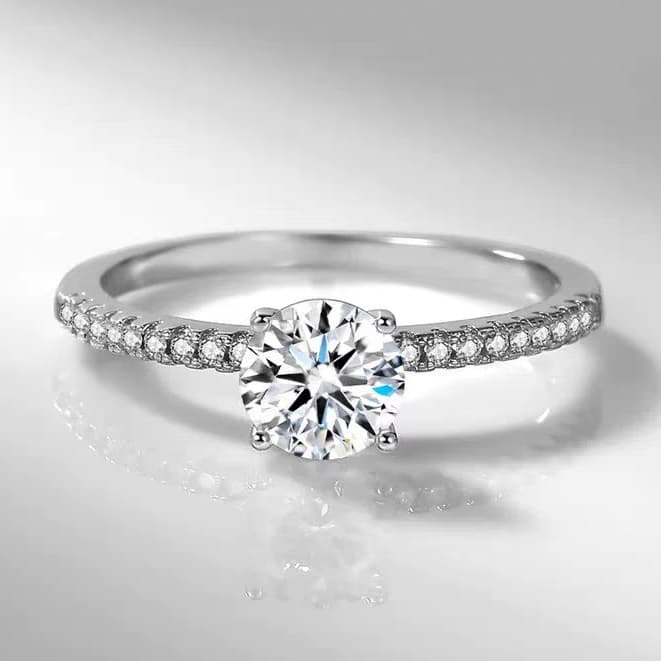 Variedade S925 Prata Clássico Senhoras Anel Anel de Diamante Brilhante, Dia dos Namorados e Aniversário Presente Requint