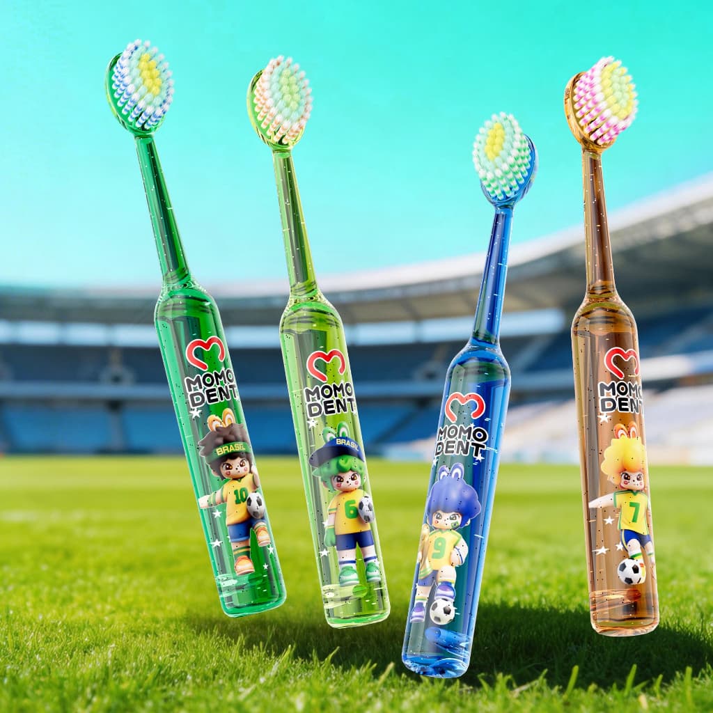 MOMODENT 2026 Brasil Copa do Mundo Limitada Escova de Dentes Infantil Pacote com 4 unidades | Pele Super macia de 0.12 m