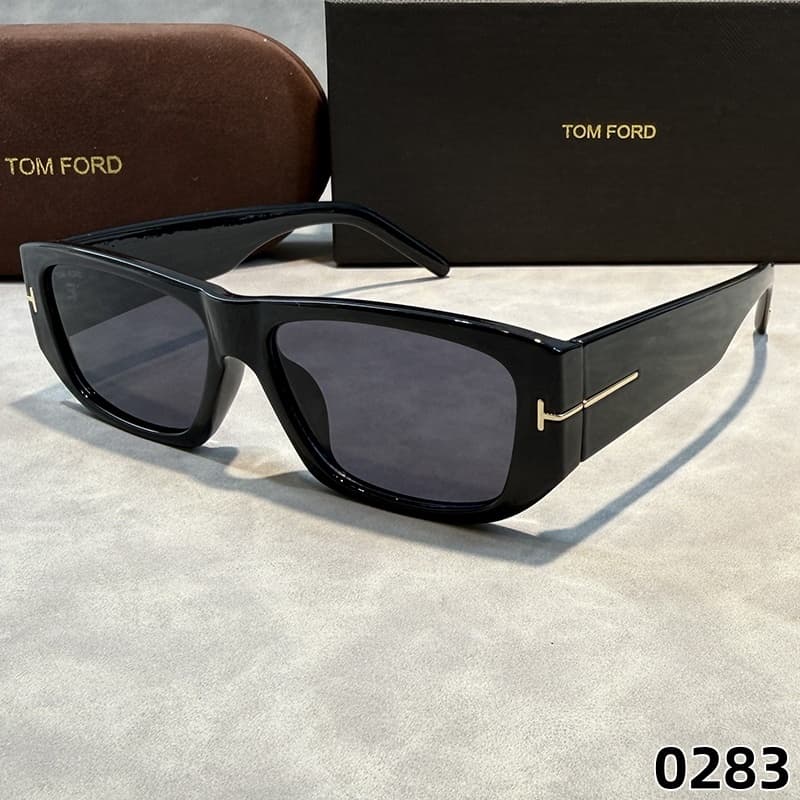 Marca De Luxo Moda Masculina Retangular Óculos De Sol designer Italiano Feminino retro Viagem Condução UV400