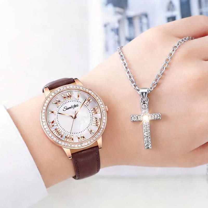 Rel贸gio Feminino Elegante Quartzo Redondo Com Zirc茫o 脌 Prova D'谩gua Pulseira de Couro Fina Minimalista Frete Gr谩tis