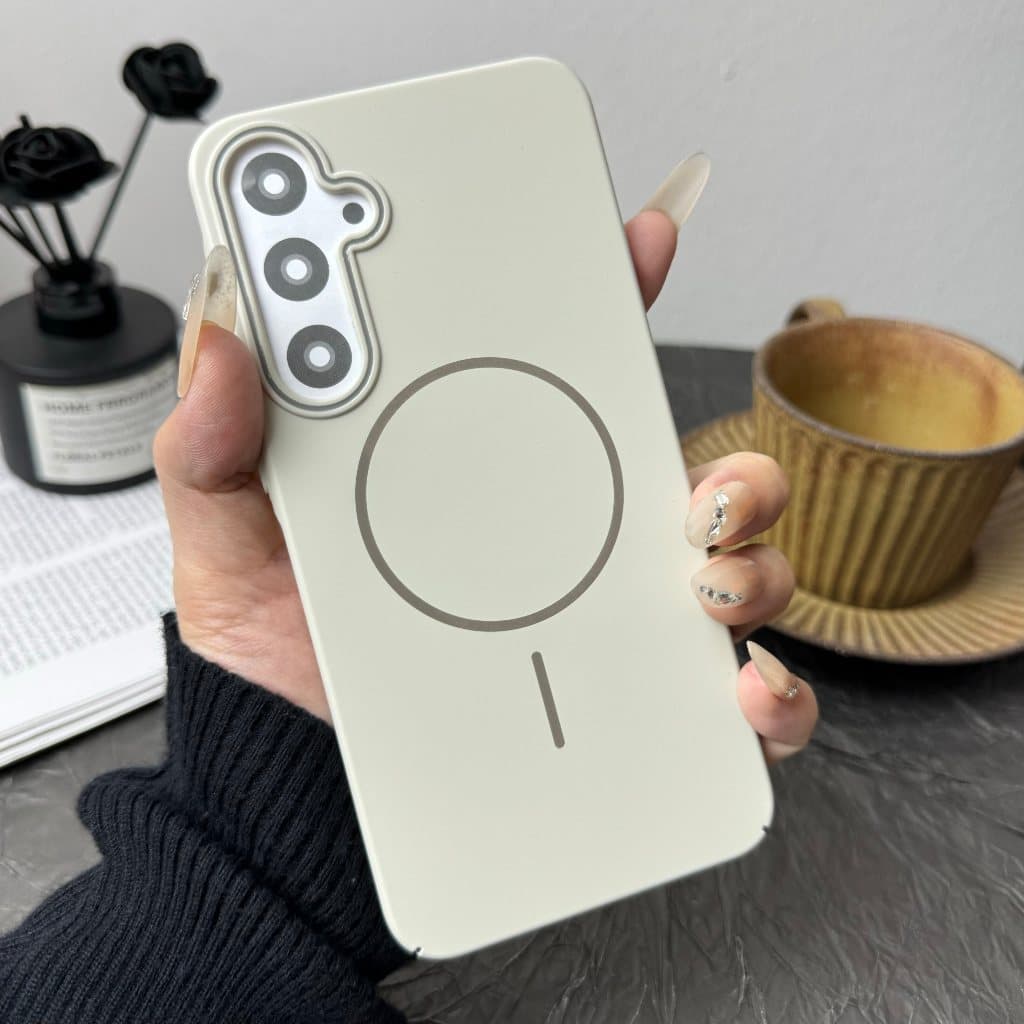 Capa de telefone magnética forte de carregamento sem fio adequada para Samsung Galaxy S26 S25 S24 S23 Ultra FE Premium M