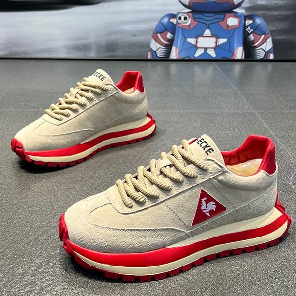Sapatos Masculinos De Novo Estilo São Elegantes , Sola Macia E Antiderrapante , Todos Combinando Com Casuais