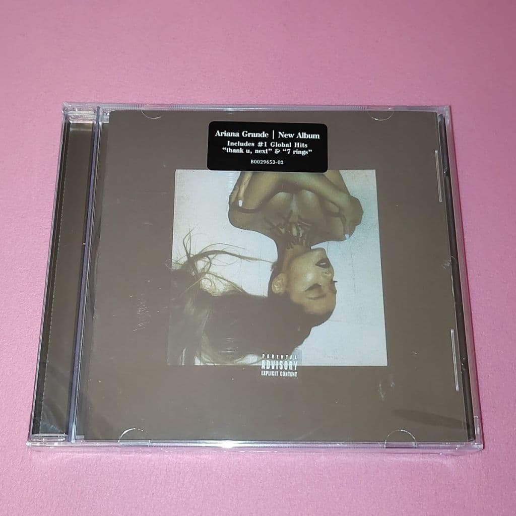 |SACHENGBY|Uma irmã novo disco fechado Ariana Grande Obrigado, próximo CD Ariana Grande Song Disc