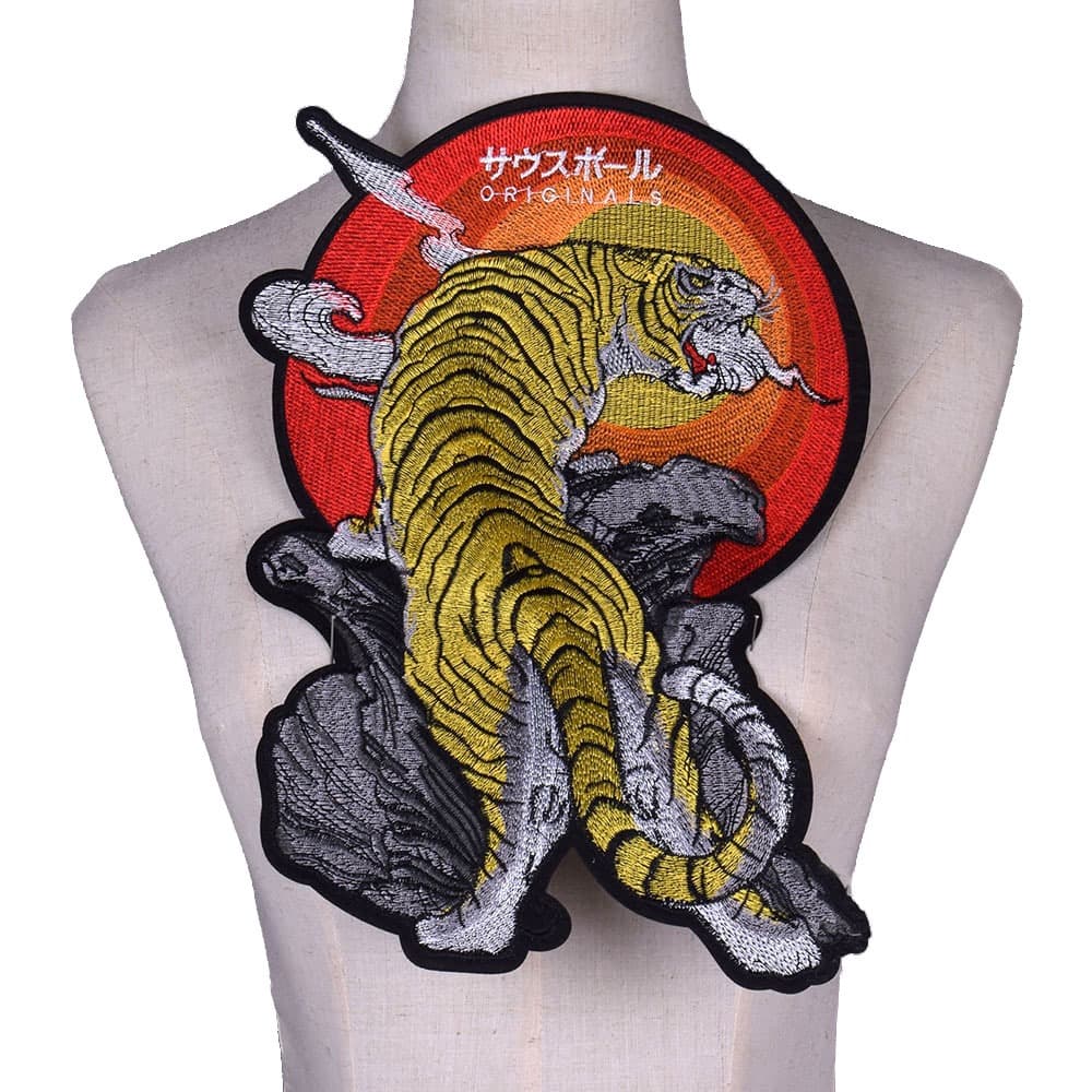 1Pc Grande Tigre Ferro-on Bordado Remendo Pôr Do Sol Rock Padrão Animal Apliques Para Denim Motociclista Jaqueta Mochila