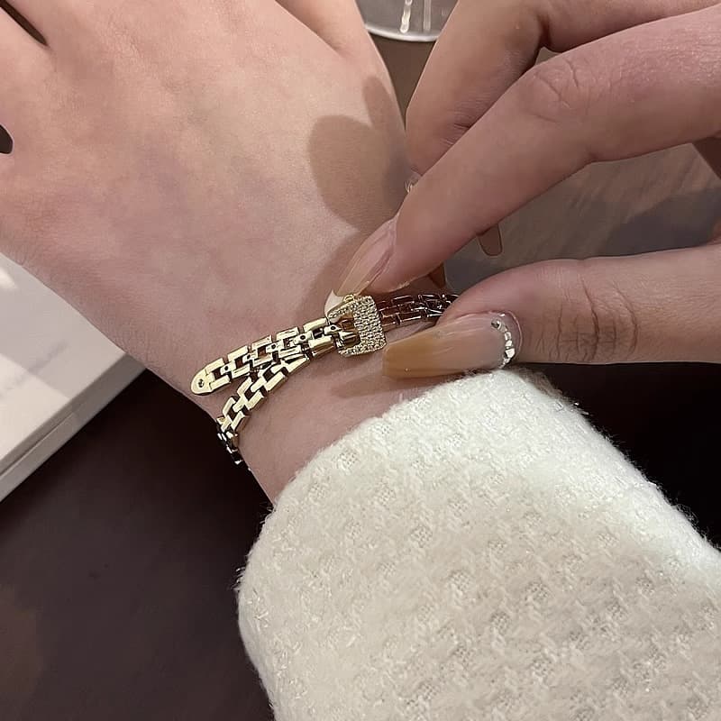 Pulseira retrô Premium com fivela microincrustada/pulseira requintada de luxo leve/pulseira de casal