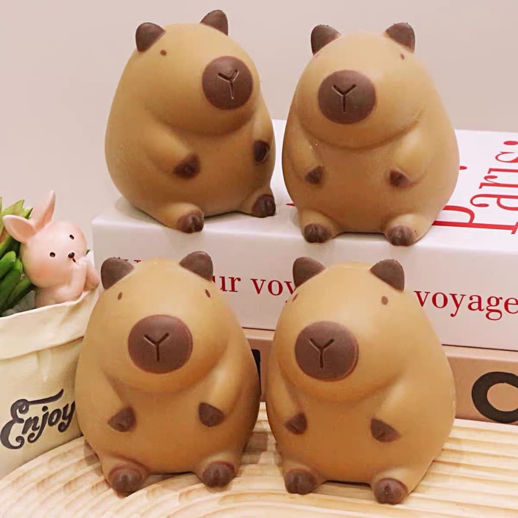 Capivara Squishy Antiestresse Fofo - Brinquedo Macio e Elástico