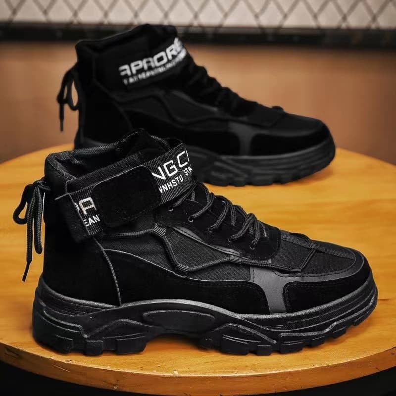 Sapatos masculinos de couro de cano alto com cadarço para caminhada ao ar livre