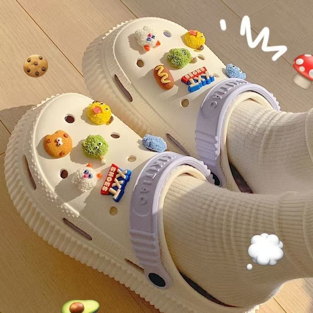Bonito macio bonito monstro Baotou buraco sapatos feminino plataforma sola estudante verão sapatos de praia exterior usa
