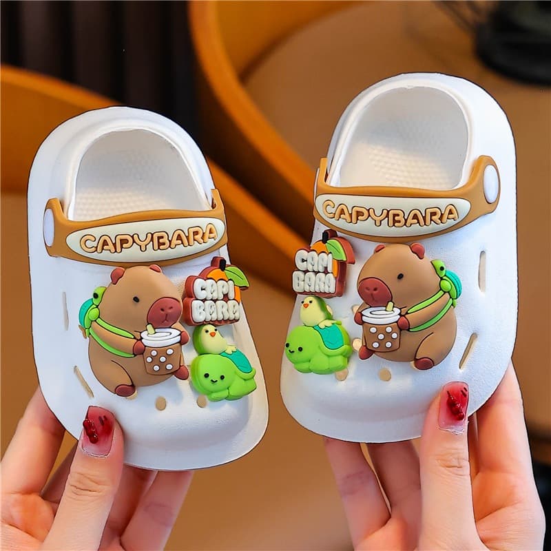 Kapibara sandálias infantis chinelos de verão meninos Baotou buraco sapatos bebê interior antiderrapante sola macia desl