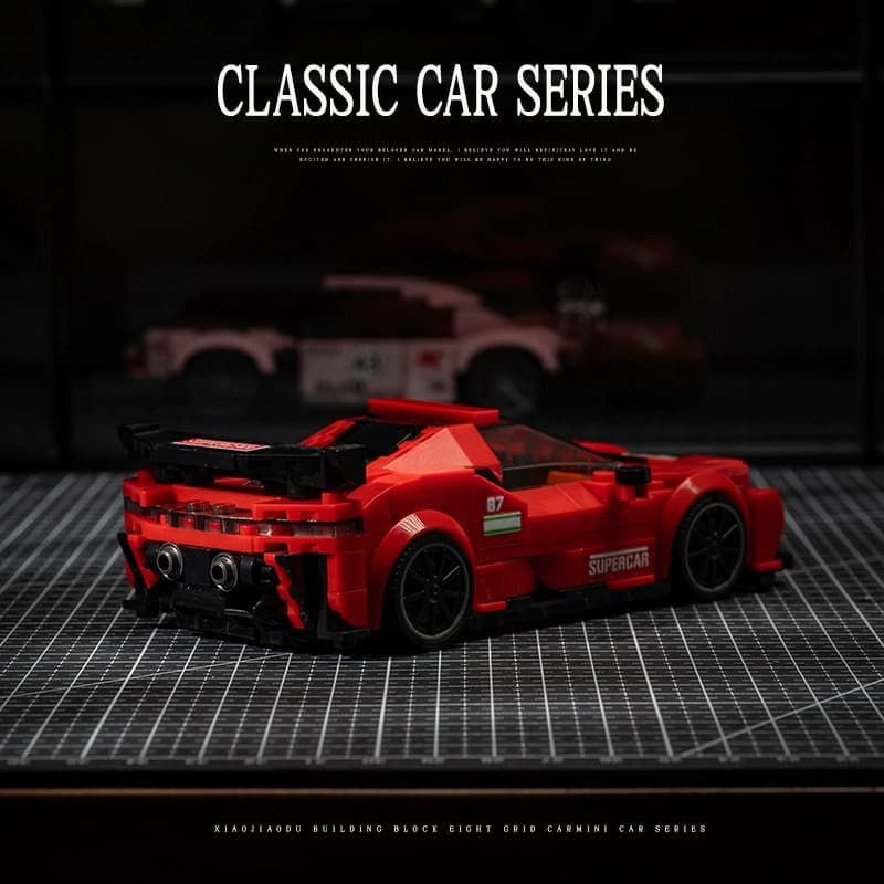Novo estilo de bloco de construção de carro de oito grades tecnologia modelo de carro pequena partícula montada brinqued