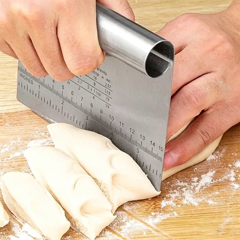 Espátula de massa inox cabo tubular, versátil para preparo de bolos, doces e vegetais domésticos