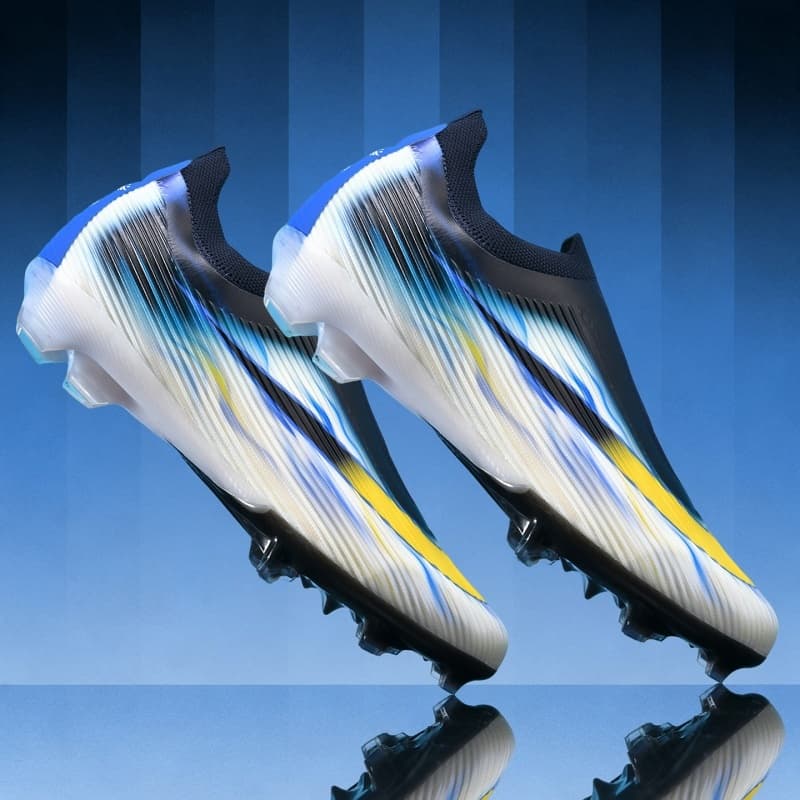 Chuteiras COD Chuteira Da Série PROEOTOR " , Adequadas Para Esportes Masculinos E Femininos Em Vários Campos
