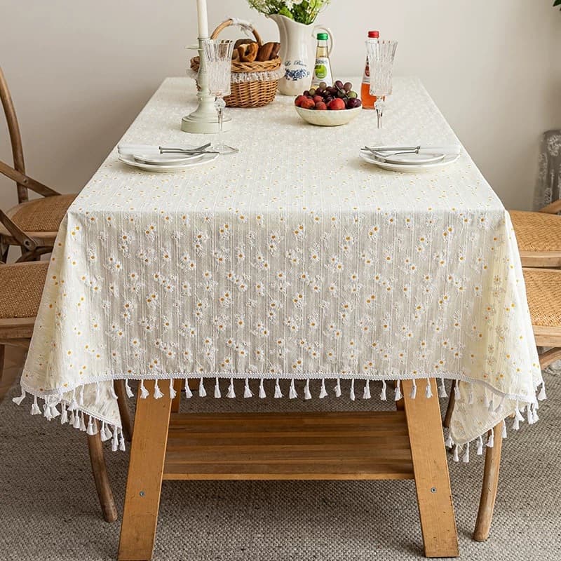 Toalha De Mesa De Sala Com Padrão Botânico/floral , Renda , Estampa De Crisântemo E Borlas ; Adequado Para Mesas De Jant