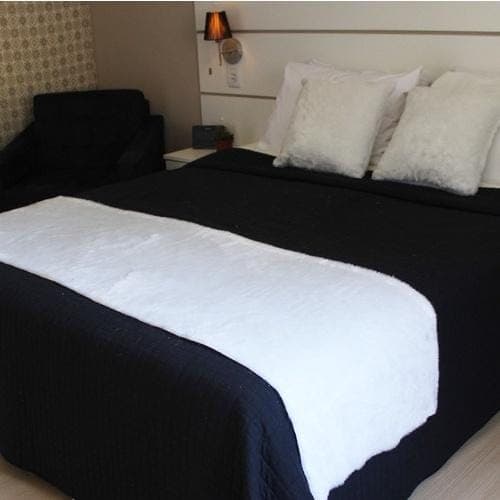 Peseira Decorativa Luxo para Cama SOLTEIRO em Pelúcia Pelo BAIXO 1,50 X 0,50 (ENVIO IMEDIATO)