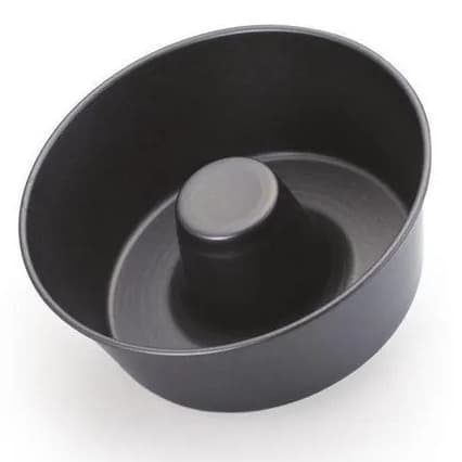 Forma de Bolo e Pudim Com furo no Meio 22cm Com Cone Nº 2 Preta em Alumínio Antiaderente Teflon