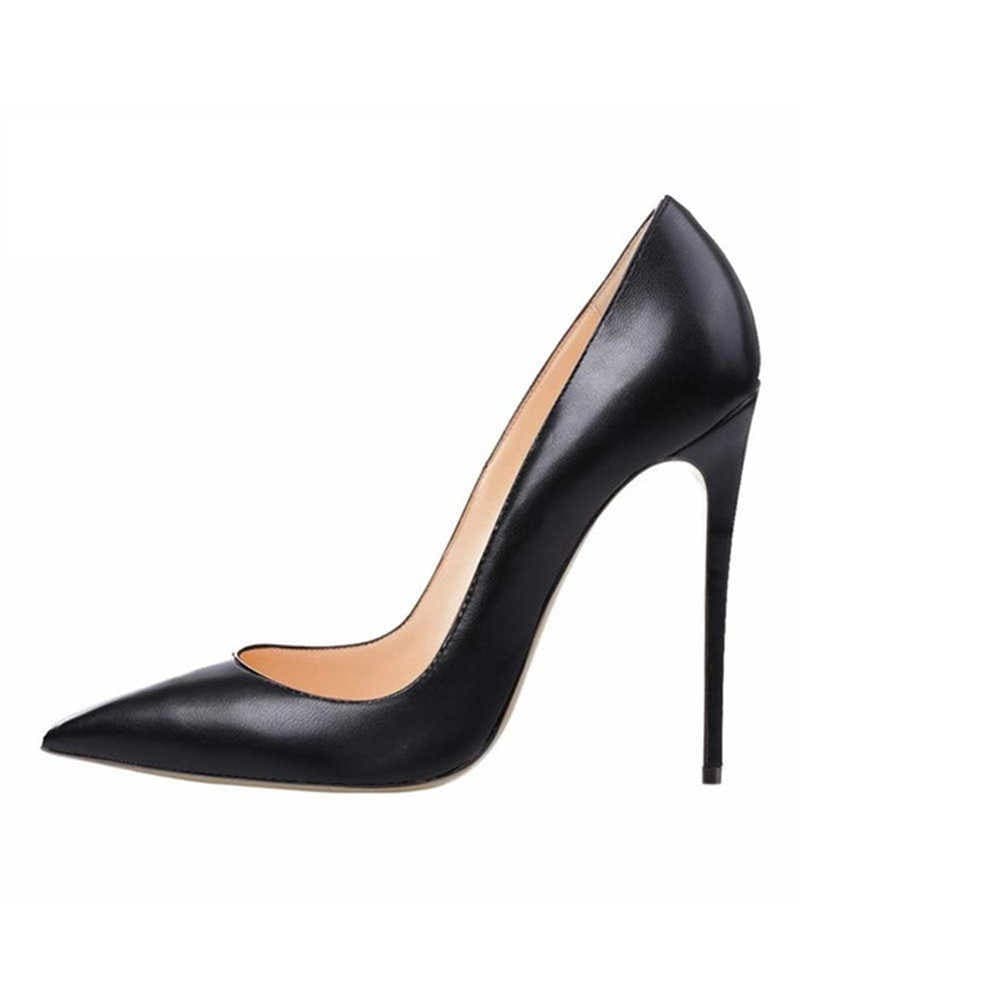 Scarpin feminino Preto couro Legitimo bico fino salto alto Christian Fischer