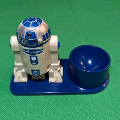 Figura de 2010 LFL - R2D2 STAR WARS Egg Cup - bonbo buddies - USADO E SEM EMBALAGEM