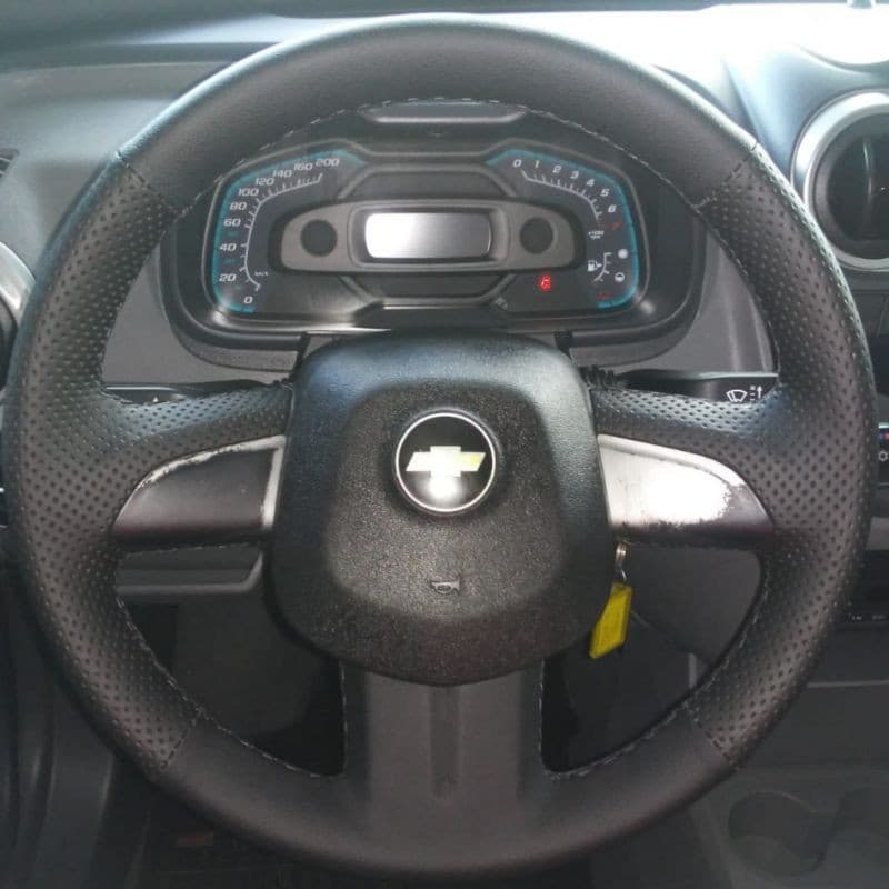 capa de volante costurada agile / montana