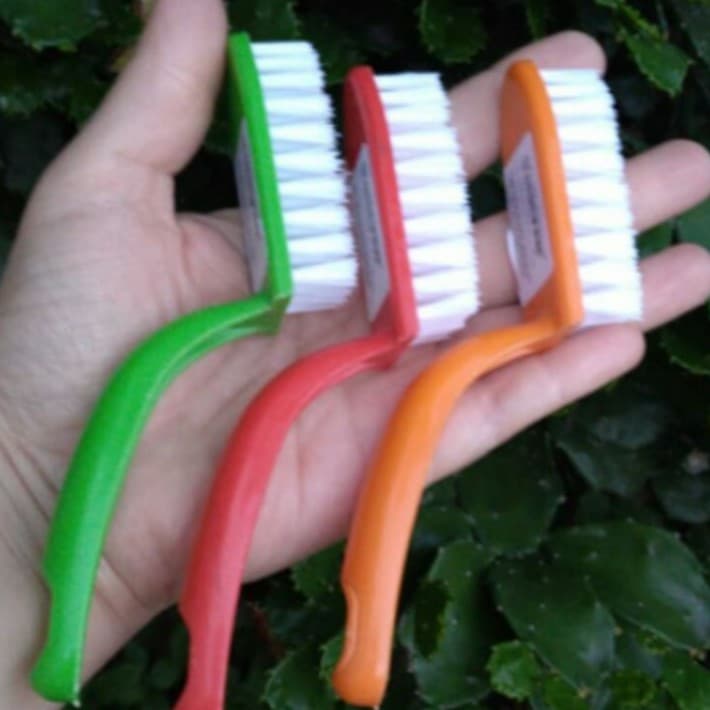 Escova Plástica de limpeza / esfregão de unha estilo vassoura Envio Rápido