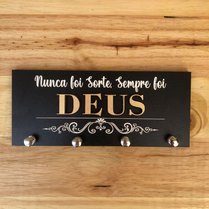 Suporte para Chaves Frase Nunca foi sorte, sempre foi Deus - MDF PRETO