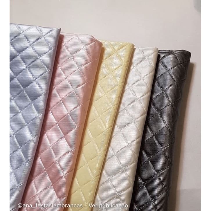 Corino MATELASSE METALIZADO ( 50CM X 70CM )