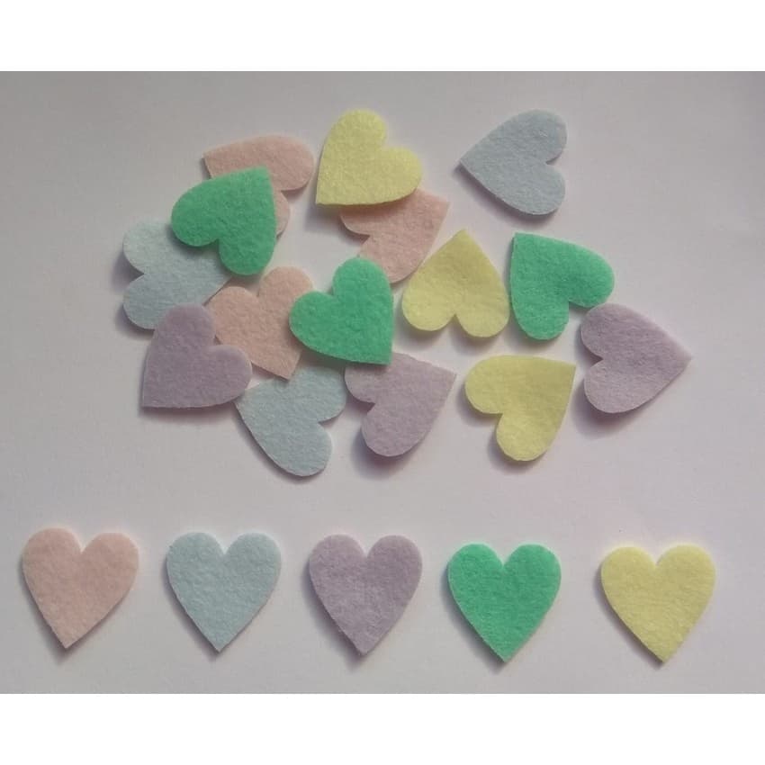 Recorte Coração em Feltro 2x2cm - Pact com 20 unidades