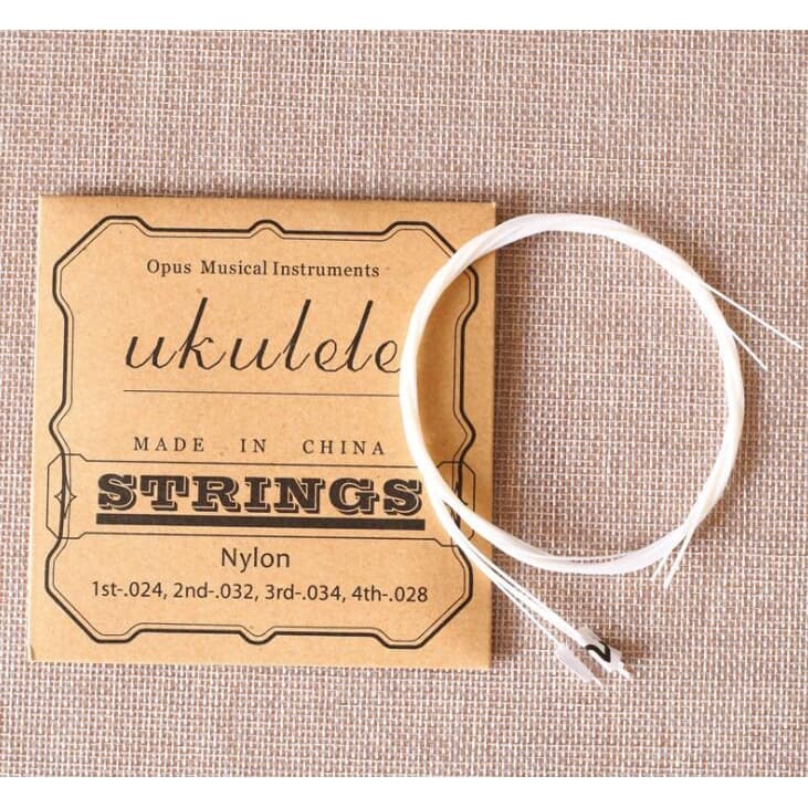 Cordas Para Ukulele Universais Guitarra Pequena