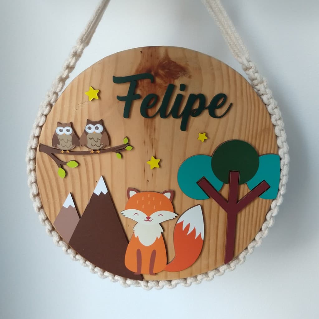 Porta Maternidade 3D em Madeira Pinus e Mdf
