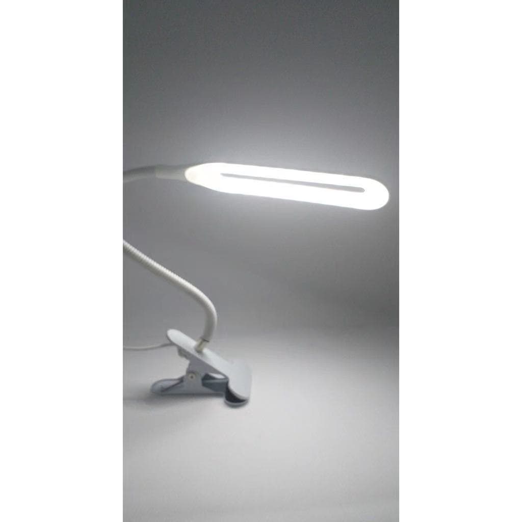 Luminária De Led Com Presilha- Luminaria Com Garra/Luminaria De Led Flexivel De Mesa Leitura Com Clip E Cabo Usb