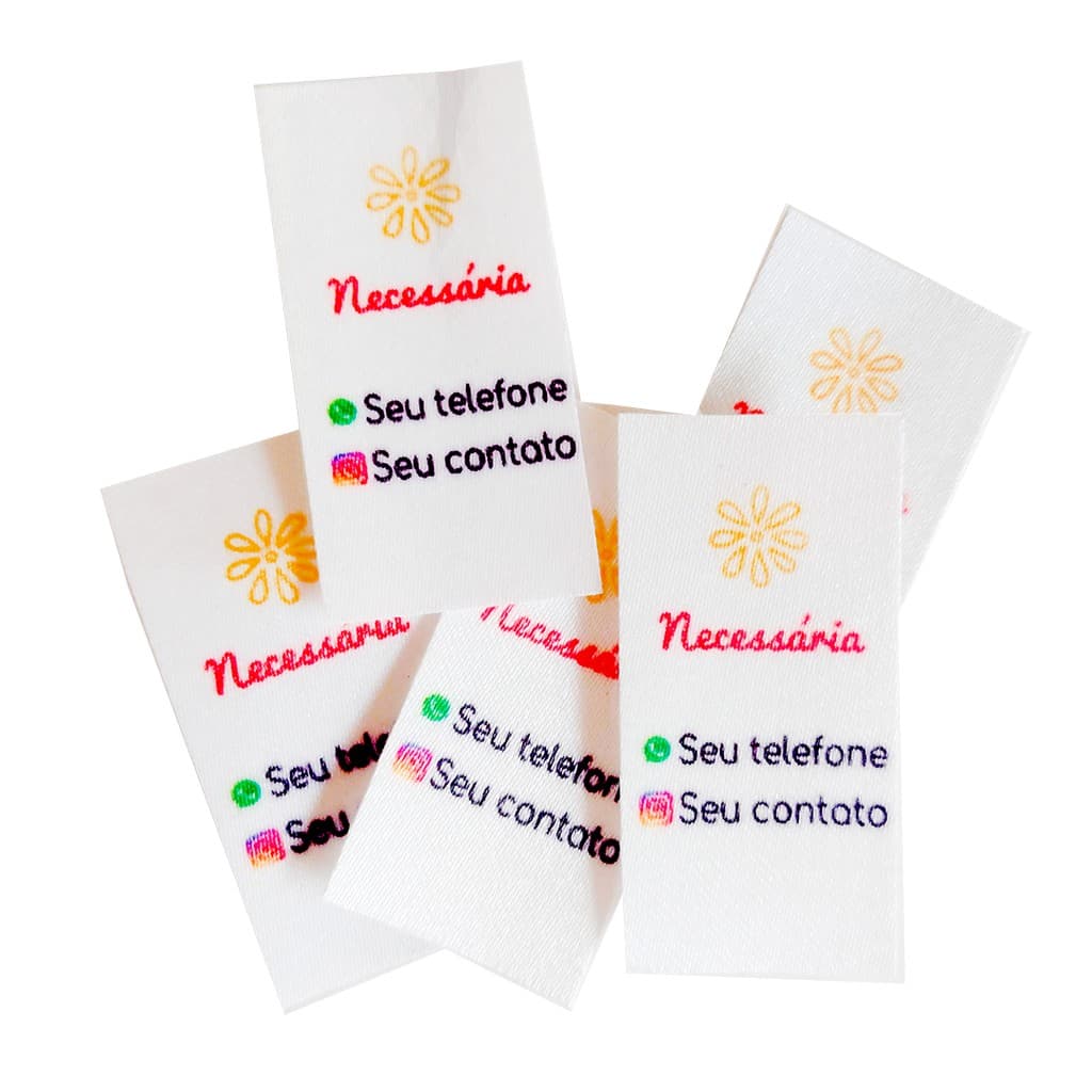 Etiquetas em cetim para artesanato Bandeirinhas