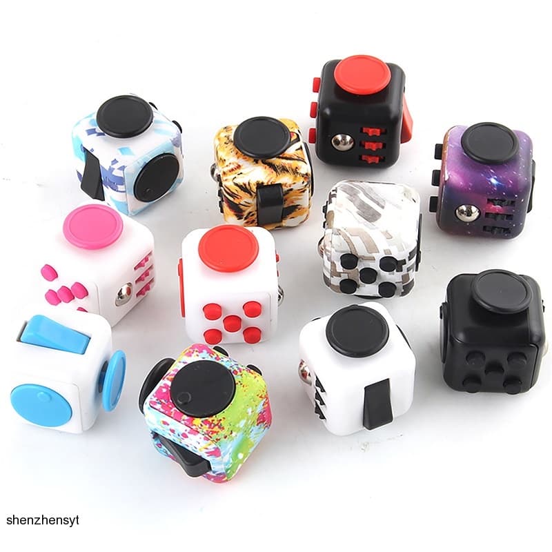 tiktok fidget Cube De Alívio De Ansiedade Para Crianças & Adult Descompressão De Estresse 6 Lados Com Brinquedos De Mult