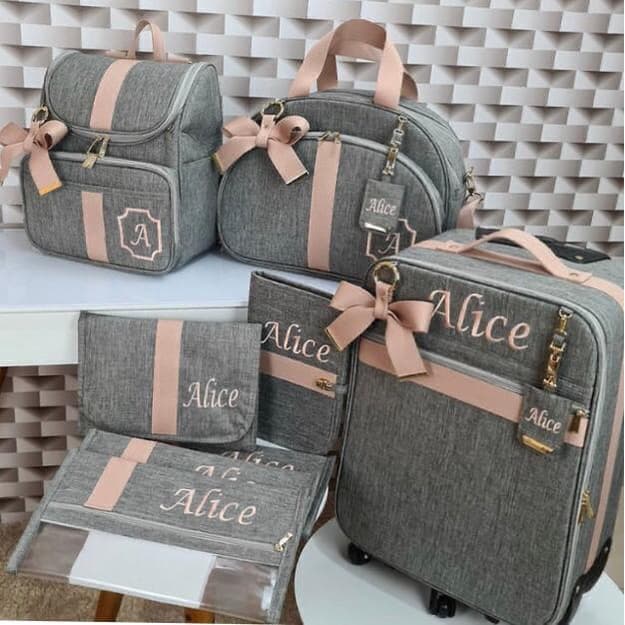 Mala Maternidade  Rodinha  + Bolsa G + Mochila 2 en 1 + cartrinha Vacinaçao + 3 saquinho + trocador    Persoanlizada!!