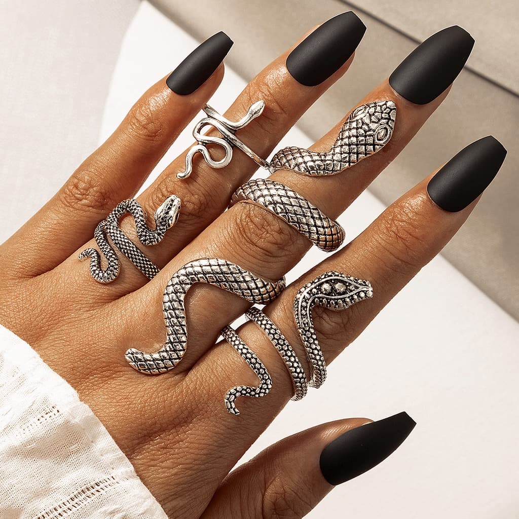 4pcs/set Vintage Snake Animal Anel De Prata Gothic Geometry Kit Anéis Alloy Finger Aneis Acessórios Femininos