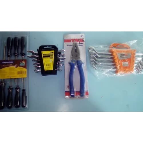 Jogo Kit Ferramentas Alicate 8` Chave Fixa 6mm à 17mm ,chave estrela 6mm à 17mm e c jogo de chave de fenda e philips