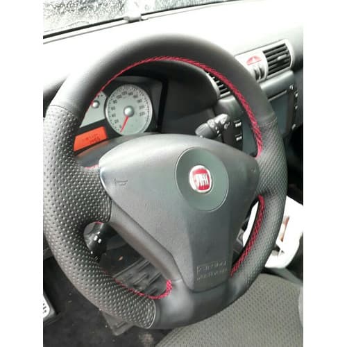 capa de volante Fiat Stilo costura vermelha