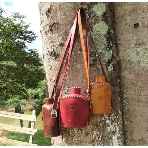 Cantil Térmico Encapado Em Couro Vermelho Artesanal Luxo